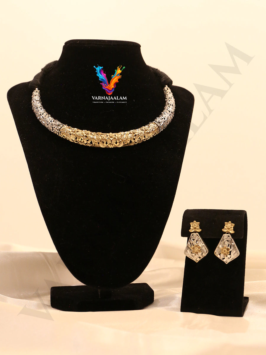 Imitation Jewellery - Style 12
