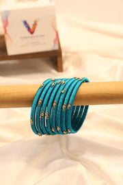 Handcrafted thin thread-wrapped bangle - Turquoise