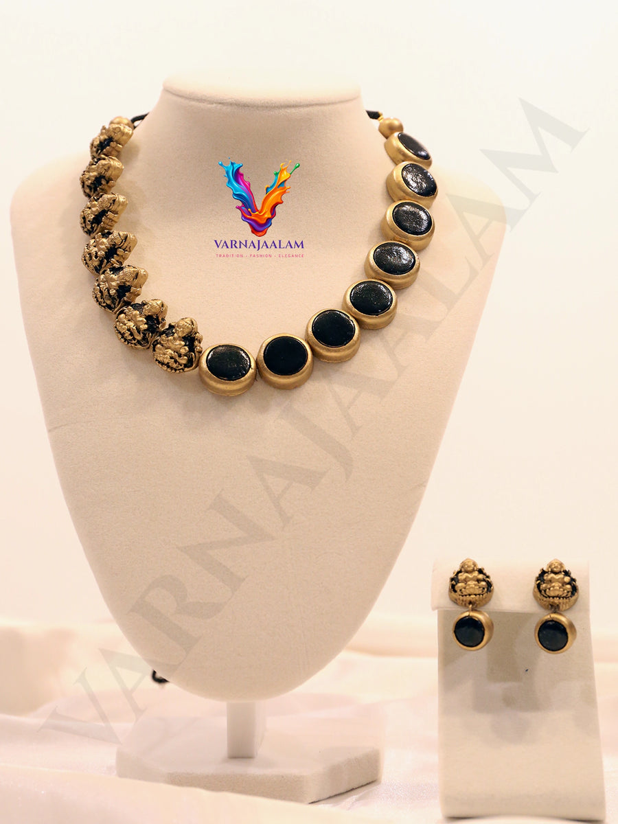 Black One Sided Lakshmi Terracotta Jewellery