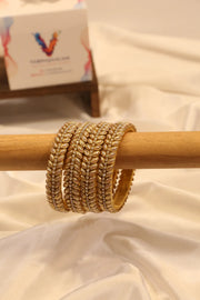 Single-line kundan stone bangle