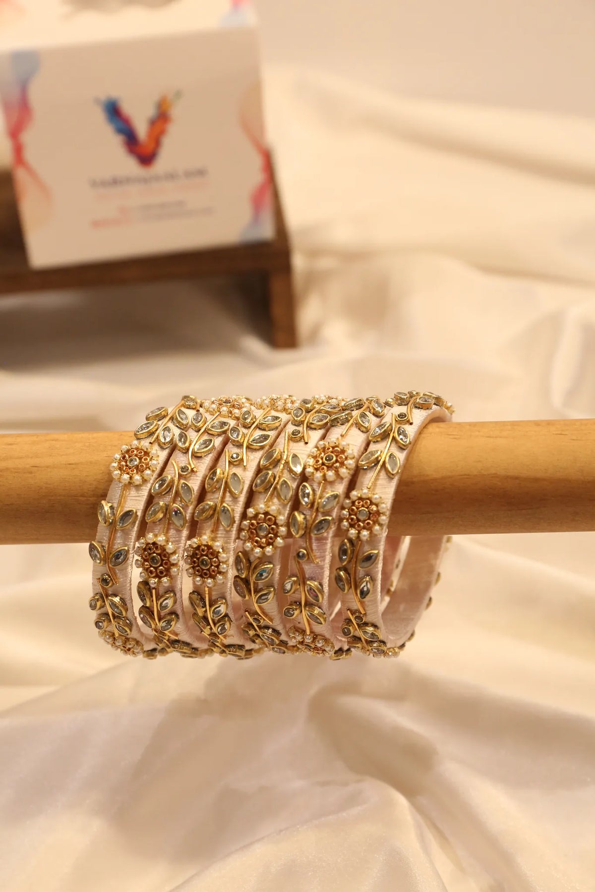 Zardosi hand-embroidered bangle - Beige